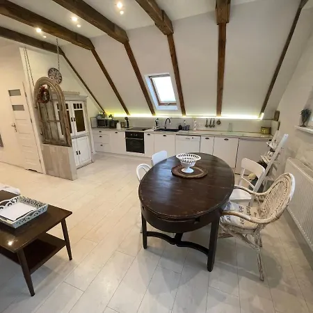 Apartmán Dluga 11 *